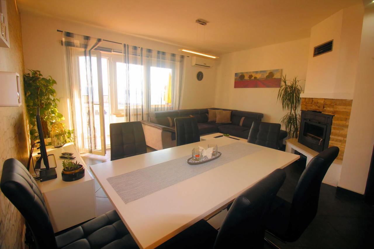 Apartment Martina Crikvenica Ngoại thất bức ảnh