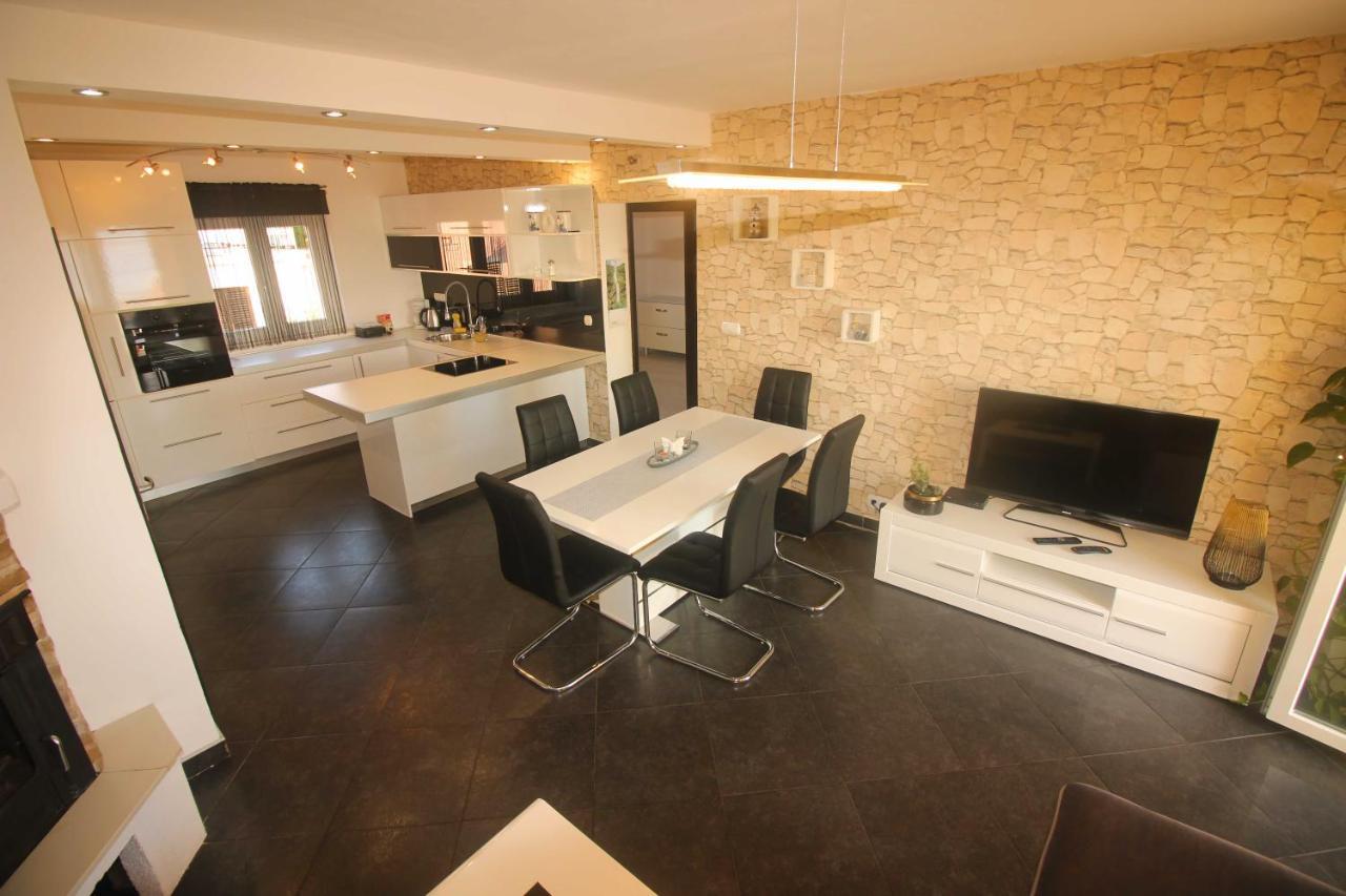 Apartment Martina Crikvenica Ngoại thất bức ảnh