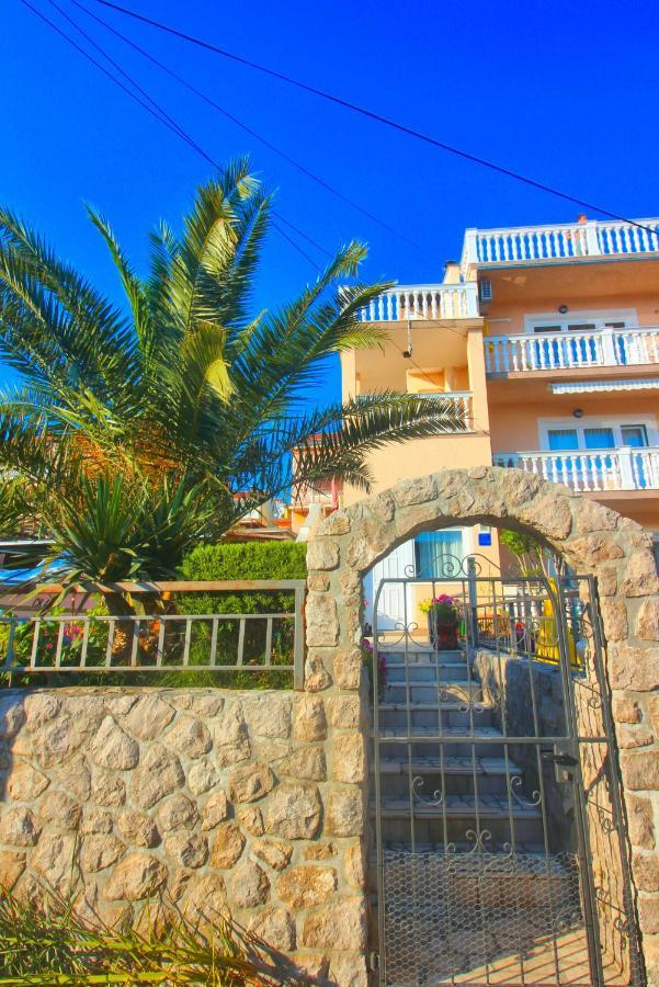 Apartment Martina Crikvenica Ngoại thất bức ảnh